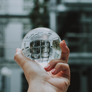 Grafika informująca o współpracy afiliacyjnej Domvero